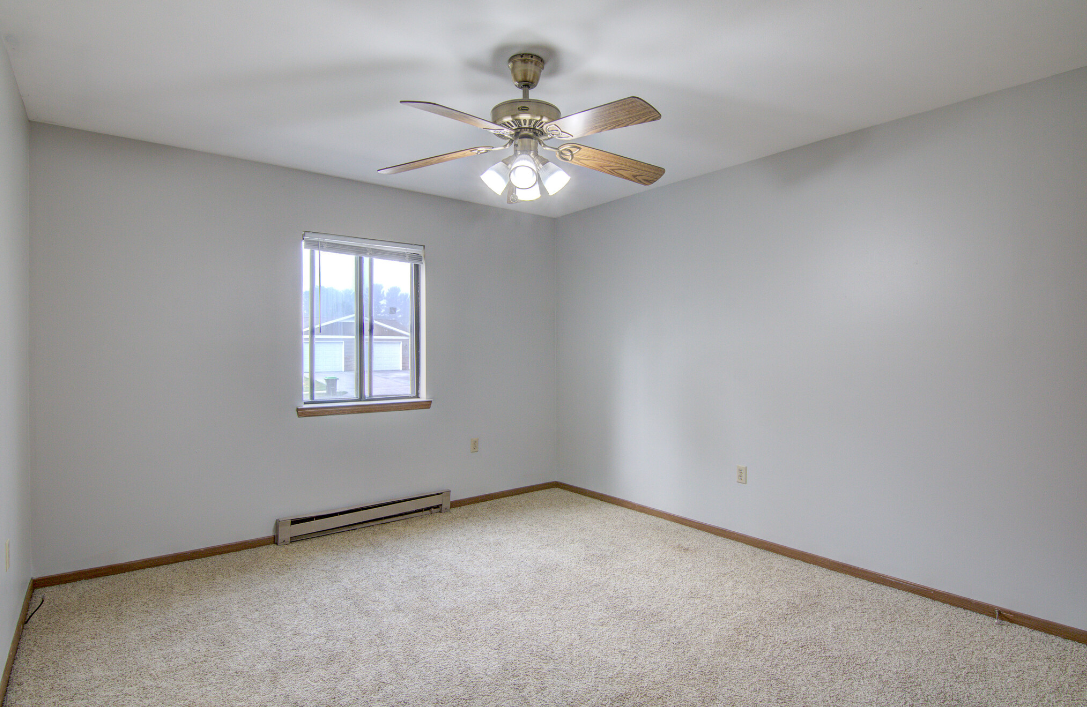 2228 Peters Dr #4 - Photo 2 of 12