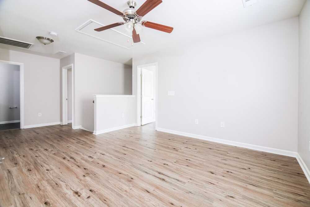 117 Preakness Farm Dr - Photo 4 of 17