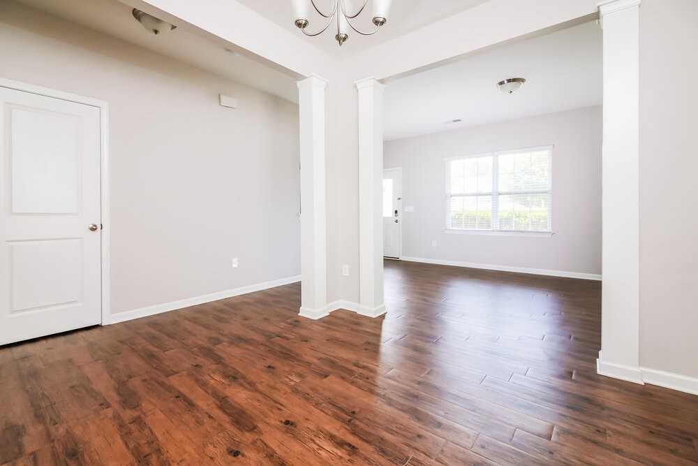 117 Preakness Farm Dr - Photo 6 of 17