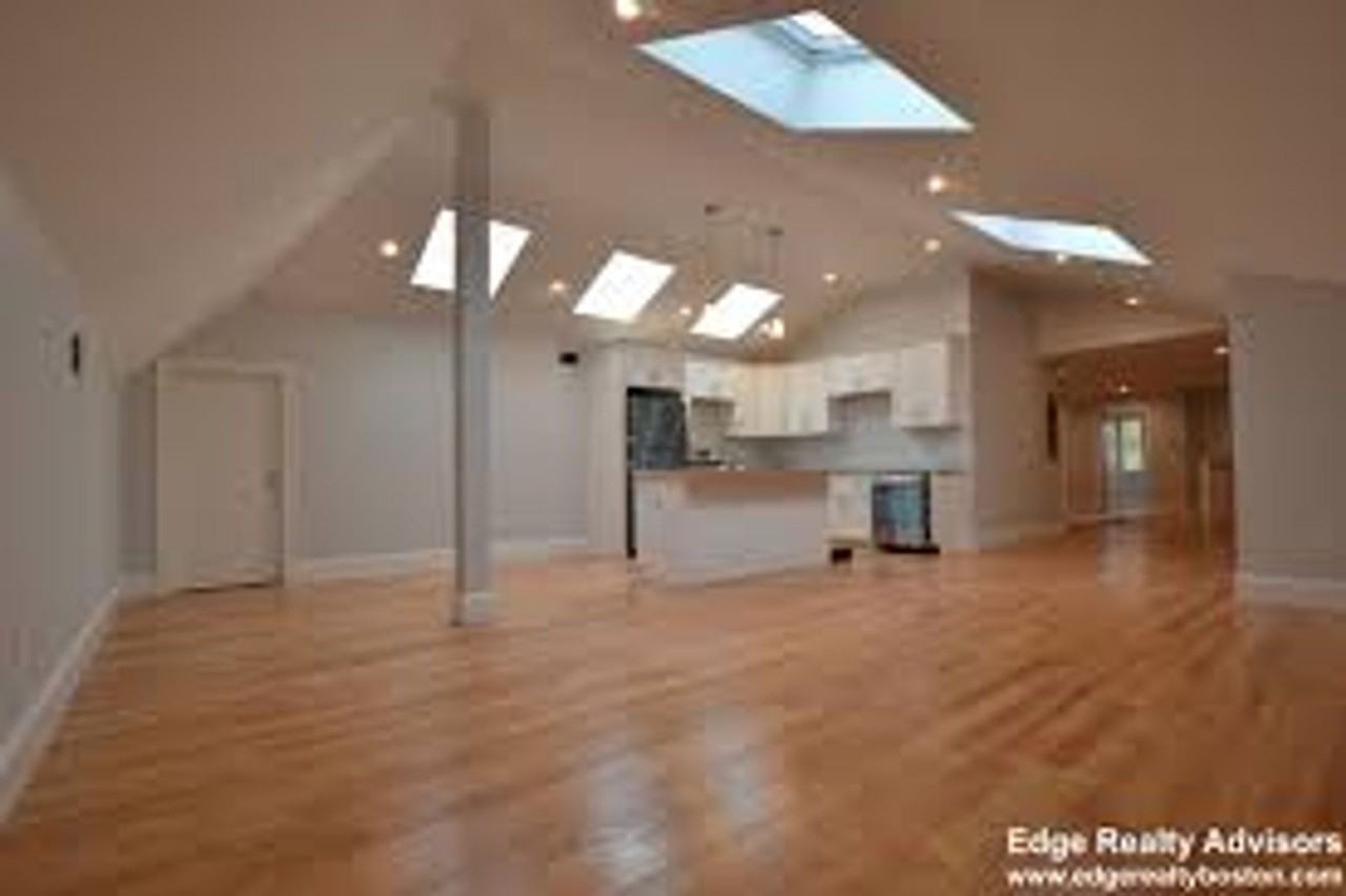 16 Murdock St - Photo 3 of 9