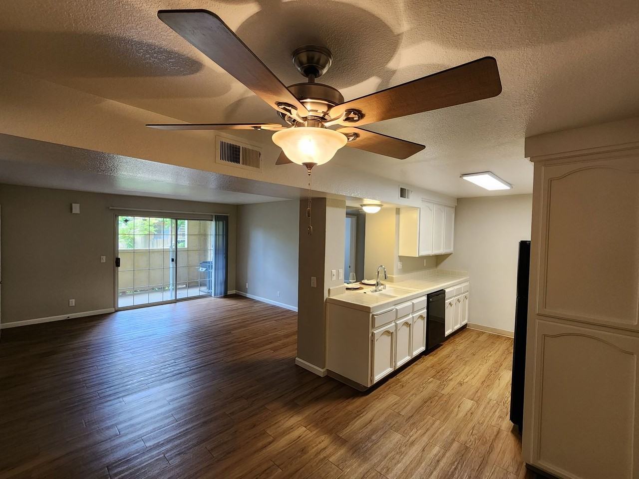 Cobblecreek Apartment Homes - Photo 6 of 50