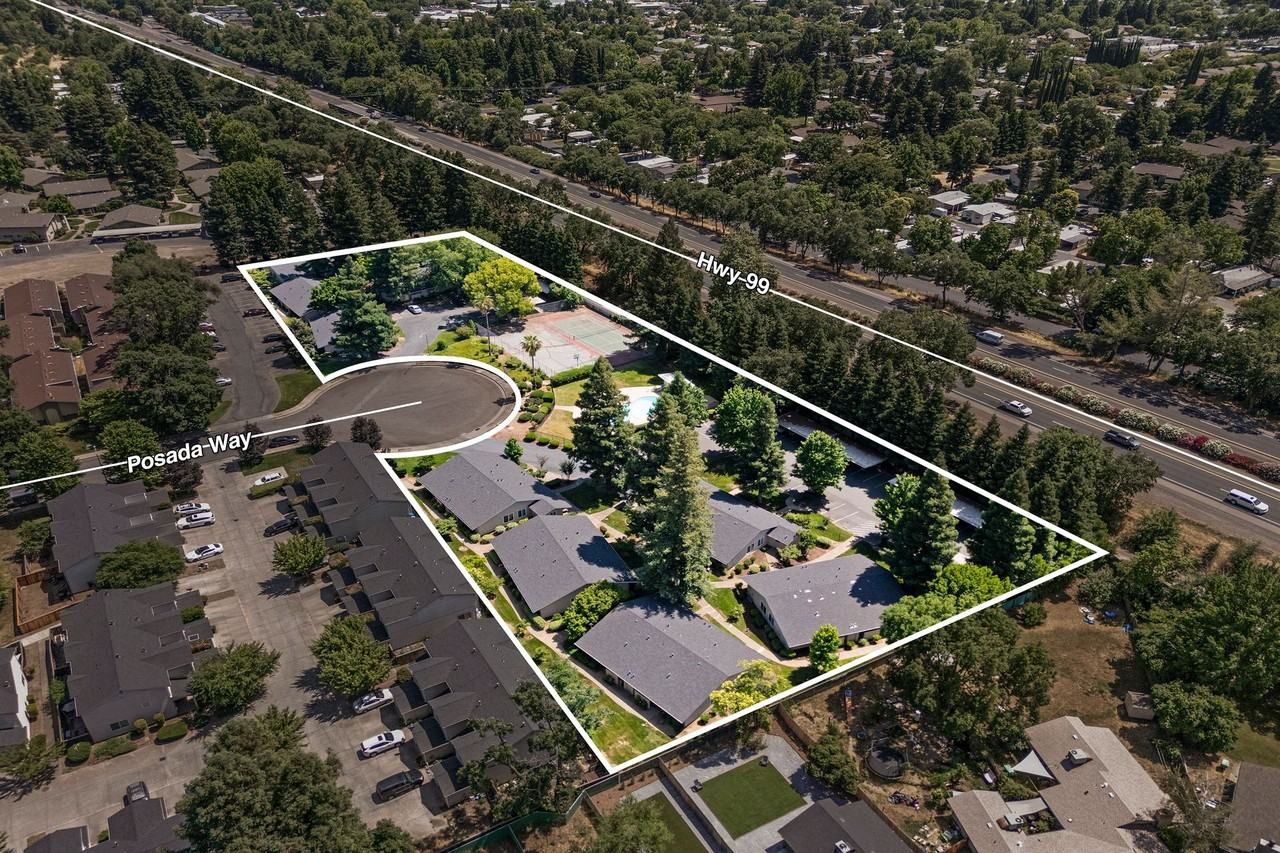 Rosewood Apartments - Photo 6 of 40