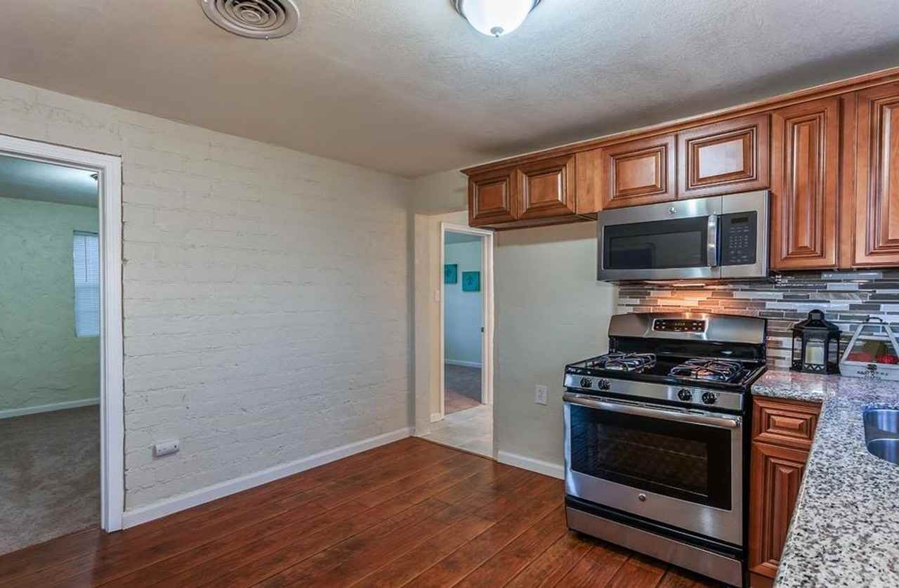 6388 West Ct - Photo 2 of 11