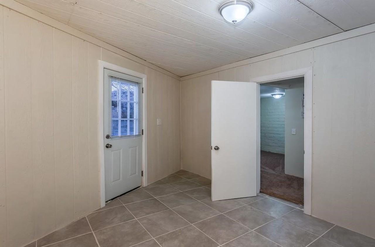 6388 West Ct - Photo 5 of 11