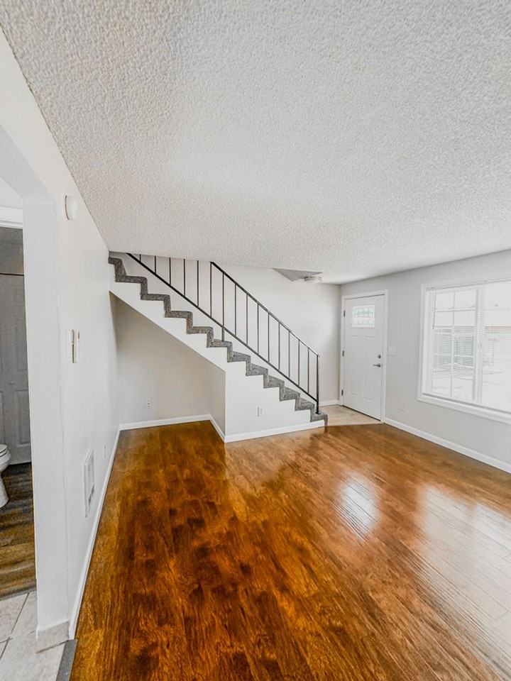 Gregory Manor Apartments - Photo 4 of 50