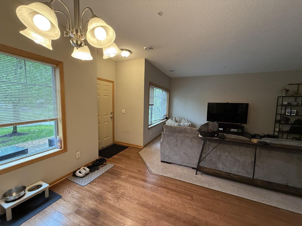 7884 Gotland Ln - Photo 5 of 24