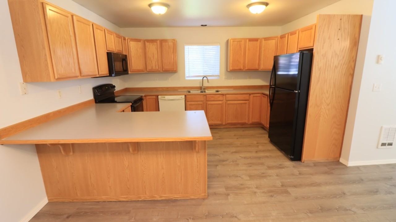 2010 Ne Full Moon Dr - Photo 6 of 19