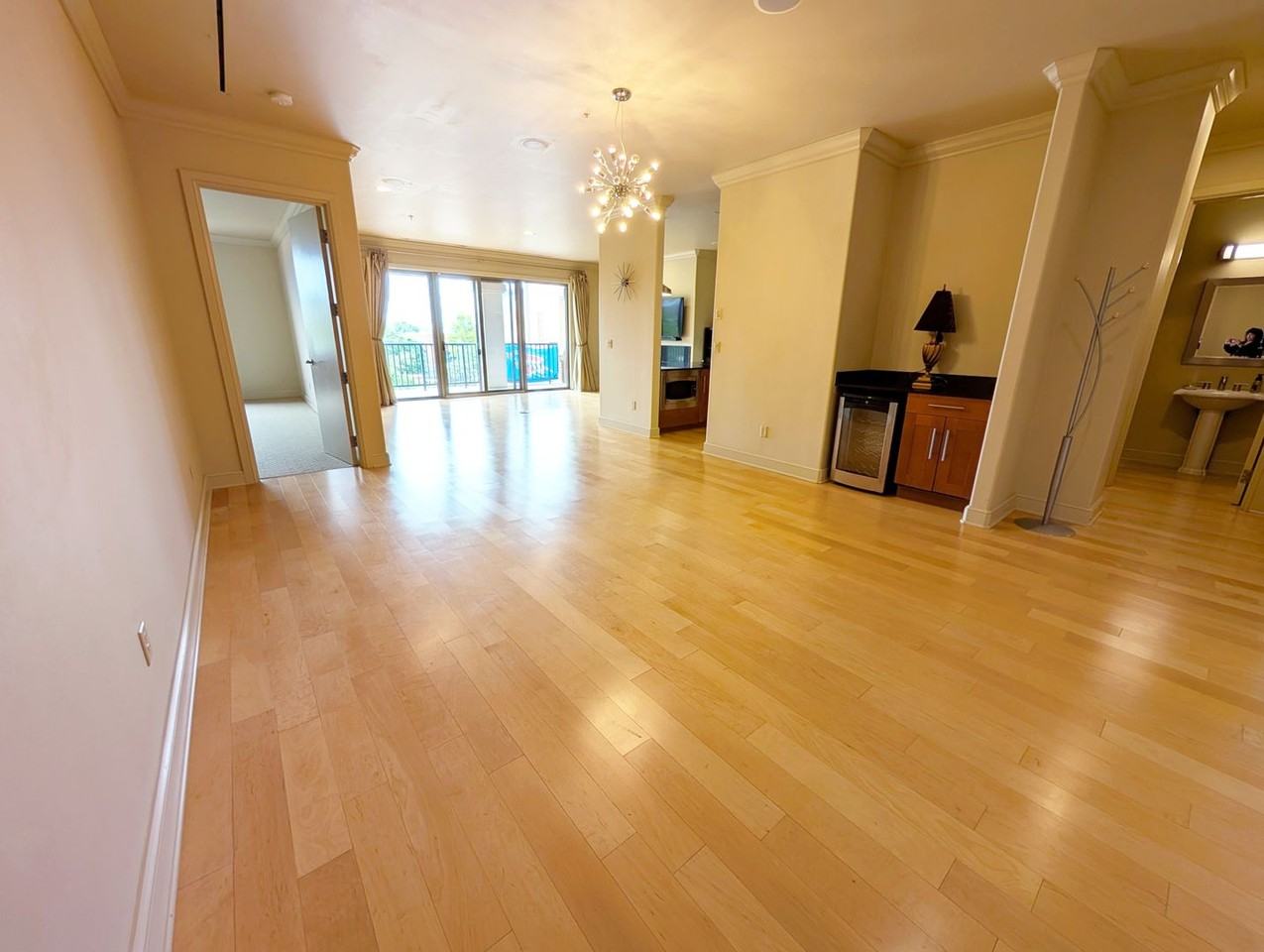 200 S Oklahoma Ave - Photo 2 of 22