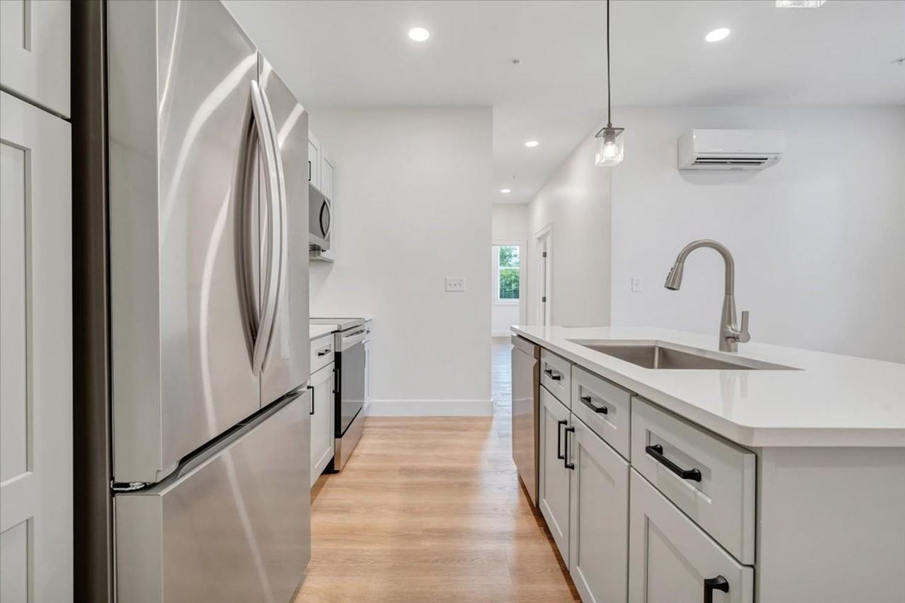 528 E Cleveland Ave #6 - Photo 4 of 25