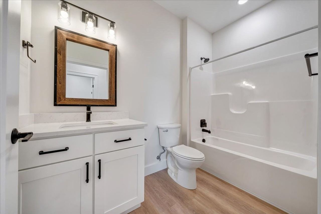 528 E Cleveland Ave #6 - Photo 5 of 25