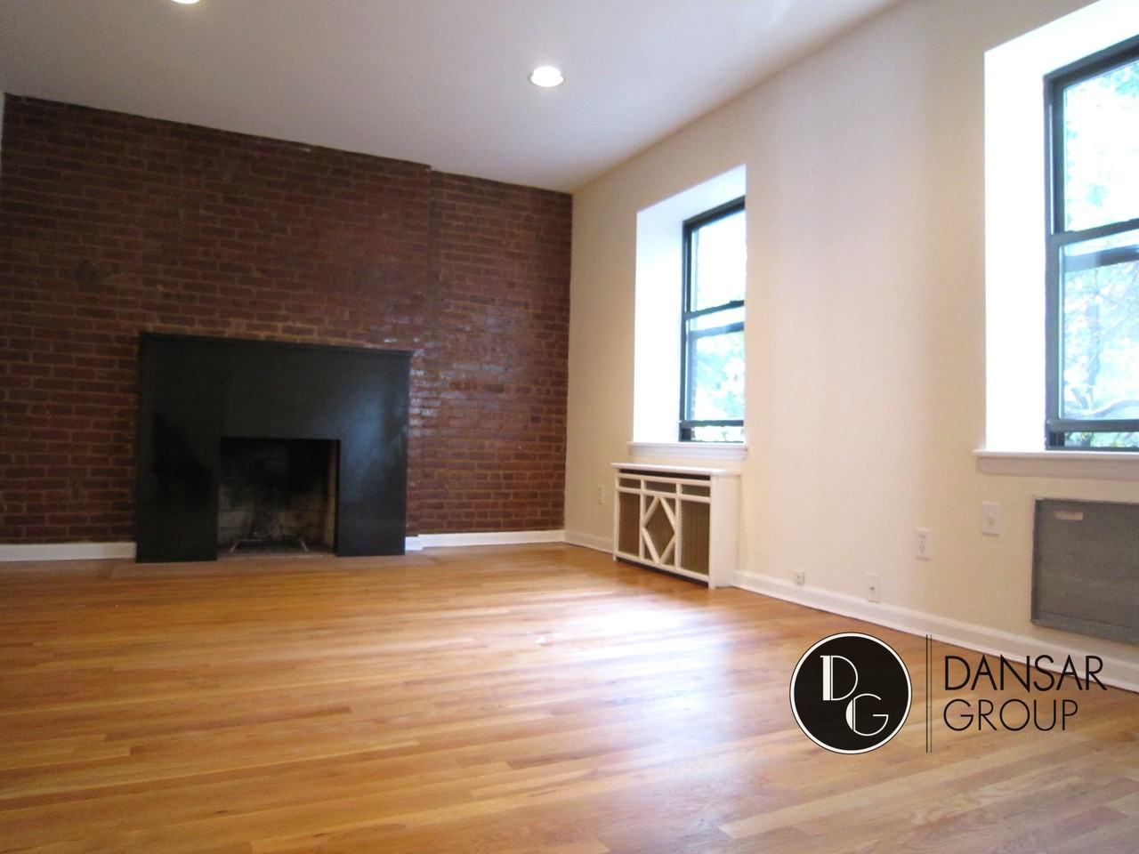 Broadway & W 91st St #3E