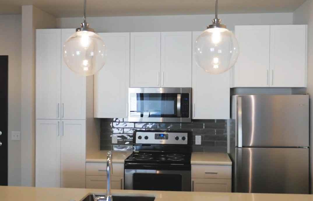 Lake & Irving Ave S #232 - Photo 2 of 9