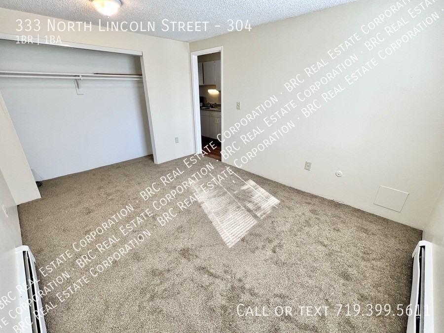 333 North Lincoln Street - Photo 6 of 7