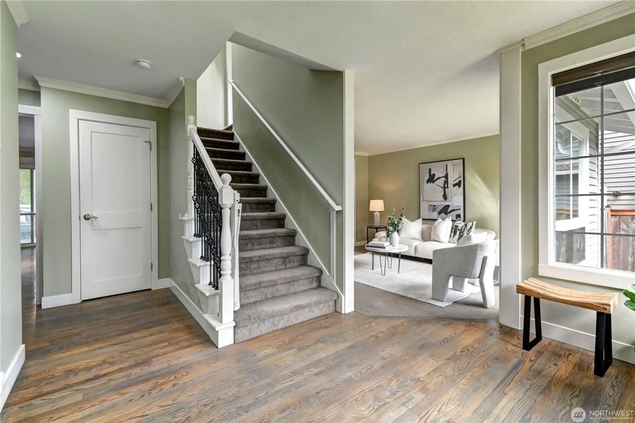 3933 119th Pl Se - Photo 3 of 38