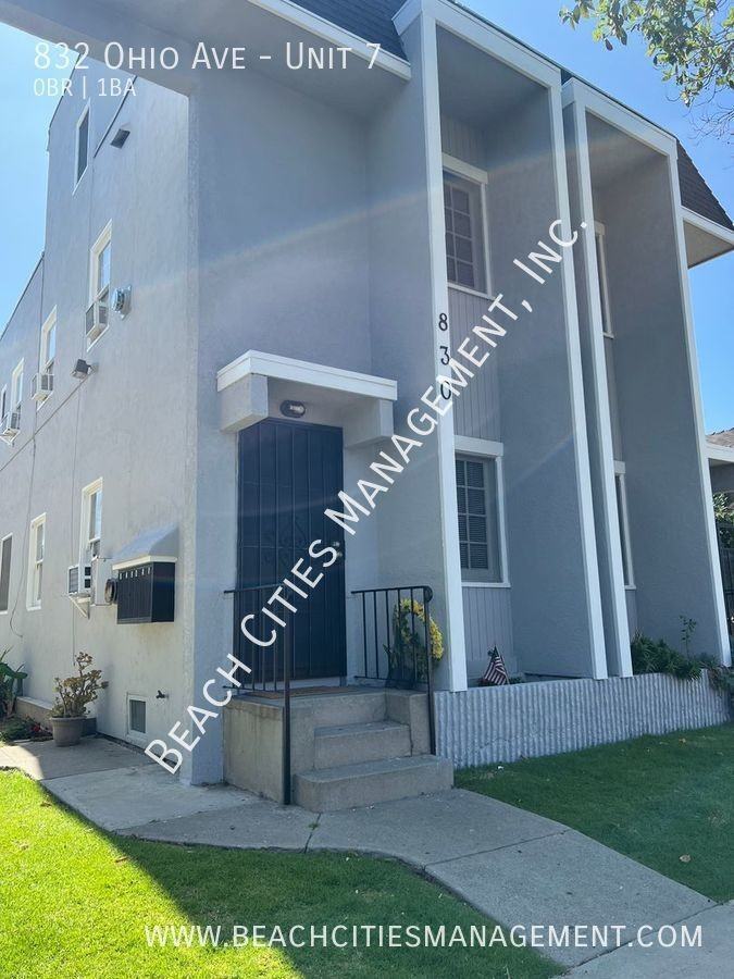 832 Ohio Ave #7 - Photo 2 of 25