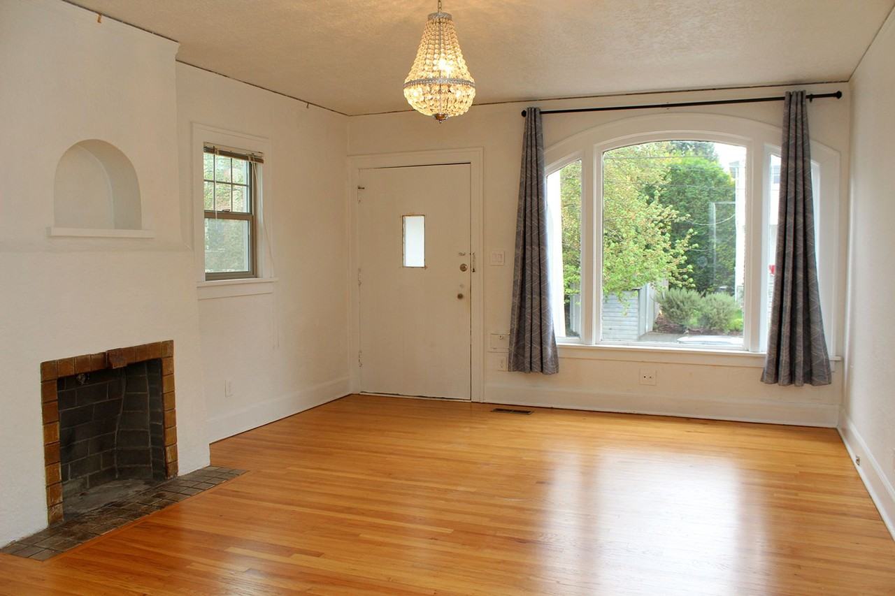 2915 Se Alder St - Photo 6 of 24