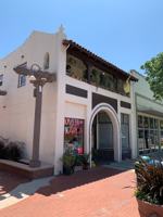 featured image of 824 E Main St