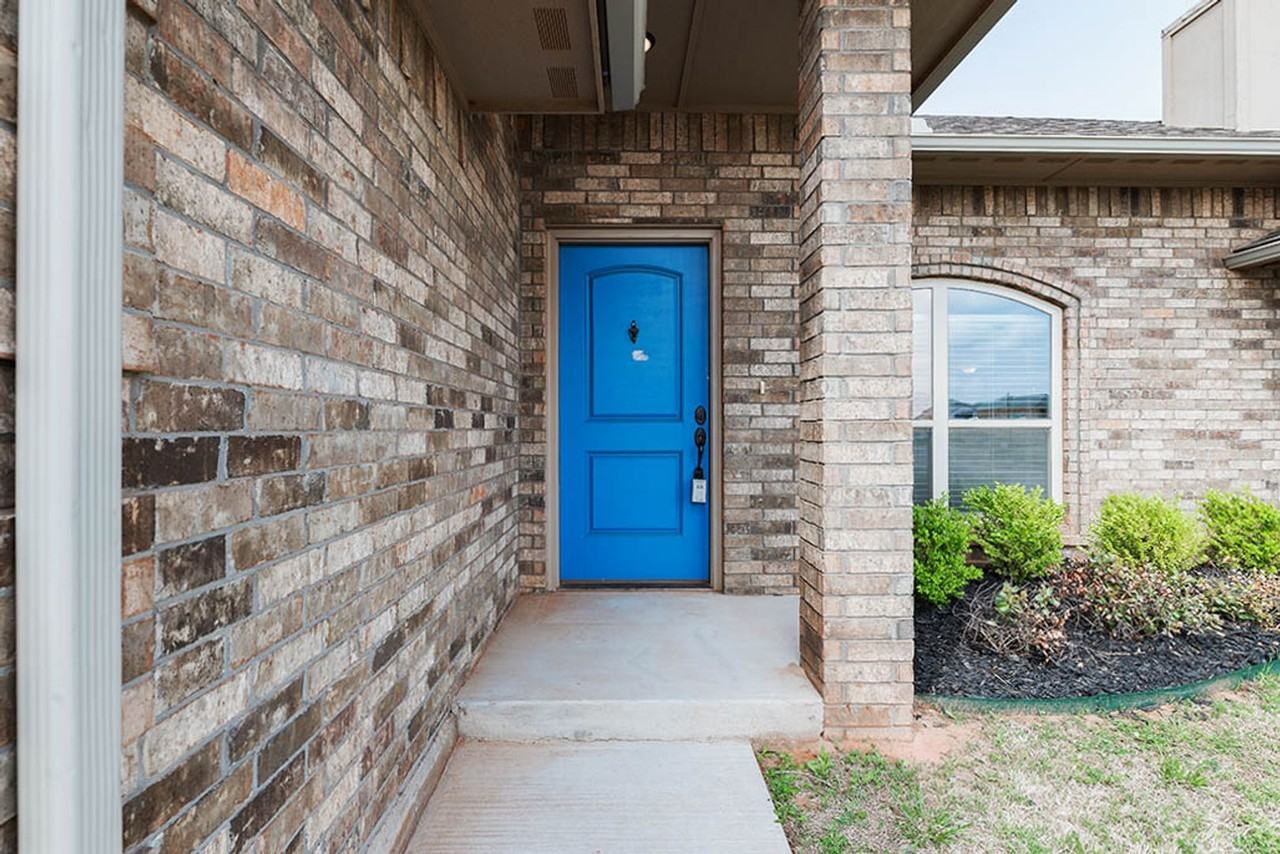 4701 Apatite Bluff Dr - Photo 3 of 23