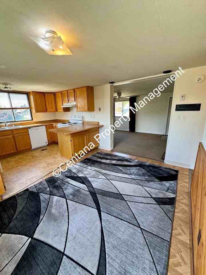 2014 Reynolds Ave #9 - Photo 7 of 29