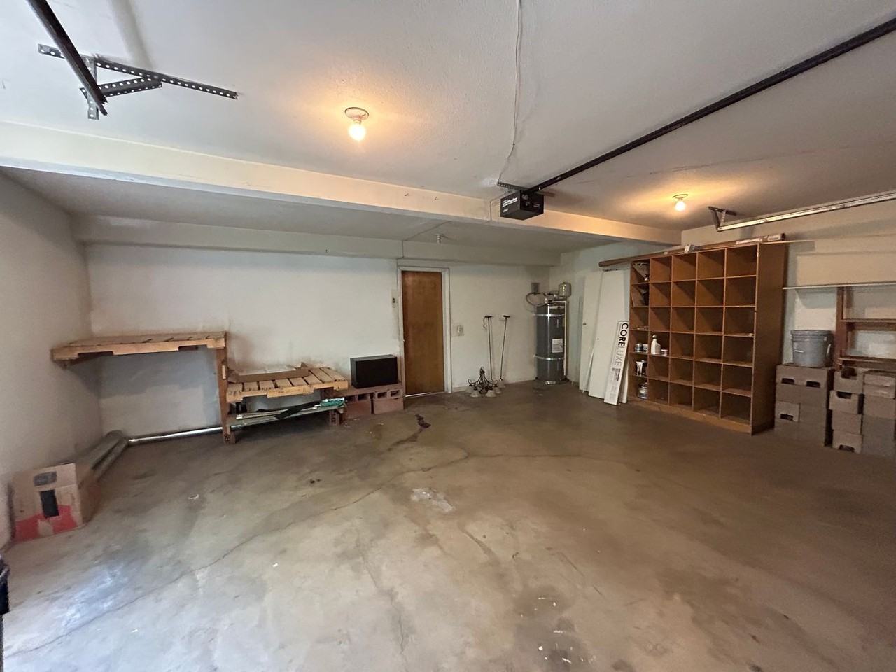 695 N 500 W - Photo 5 of 26