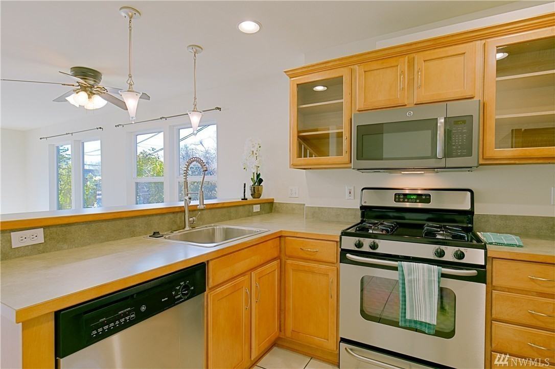 7626 Highland Park Way Sw - Photo 2 of 16