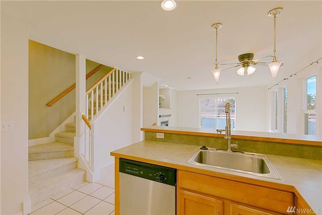 7626 Highland Park Way Sw - Photo 3 of 16