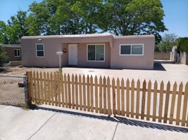 featured image of 1015 June St Ne