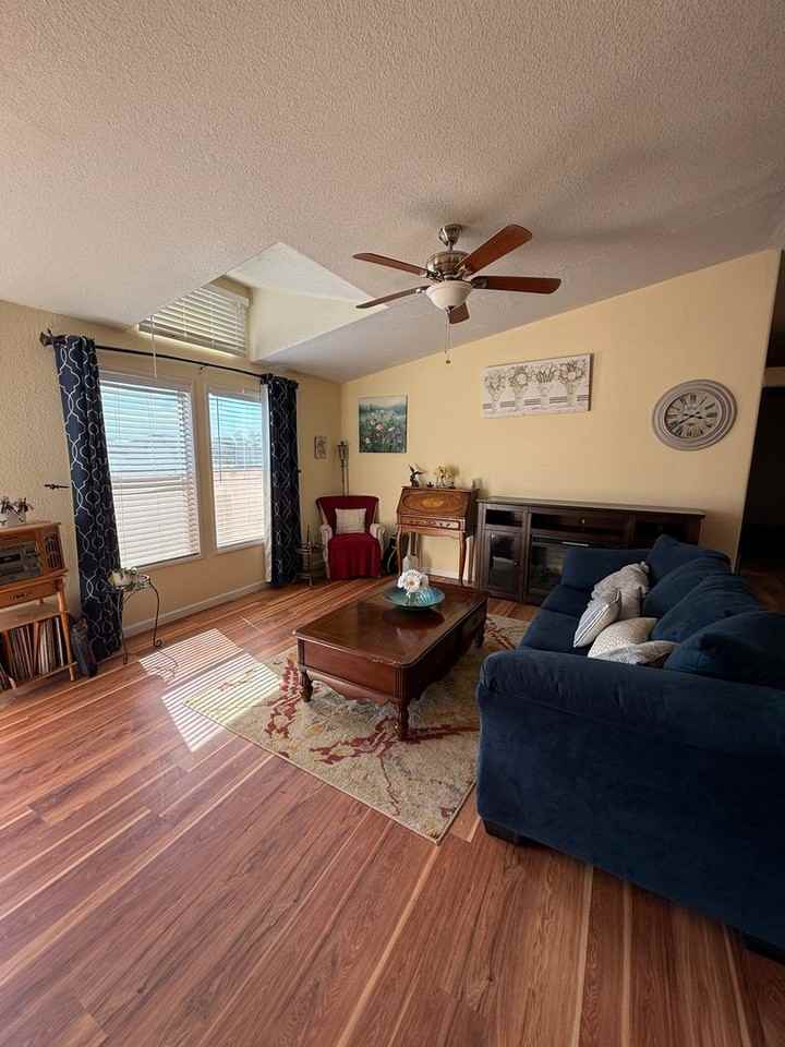 11300 N Paseo Alejandro - Photo 3 of 16
