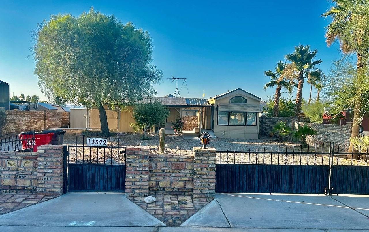 13572 East 47th Lane - Photo 5 of 42