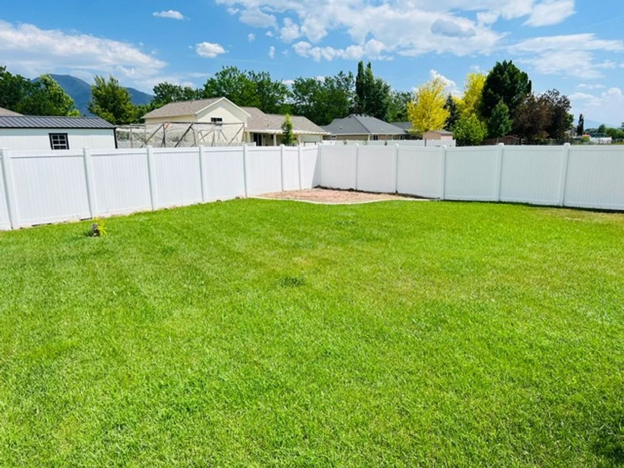 706 S 1690 W - Photo 2 of 24