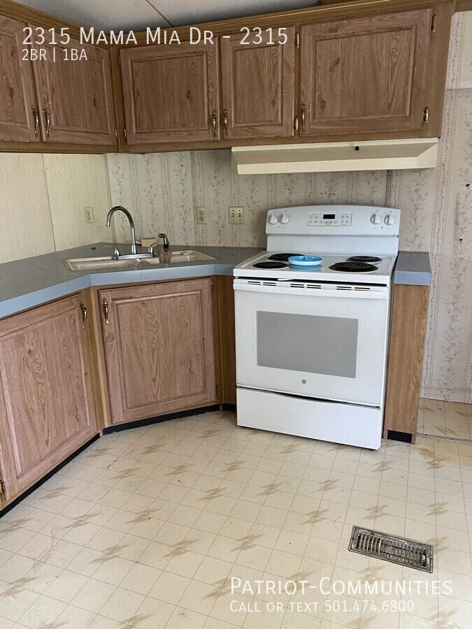 2315 Mama Mia Dr #2315 - Photo 3 of 5