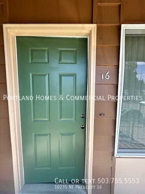 10235 NE Prescott 16 - Photo 2 of 8