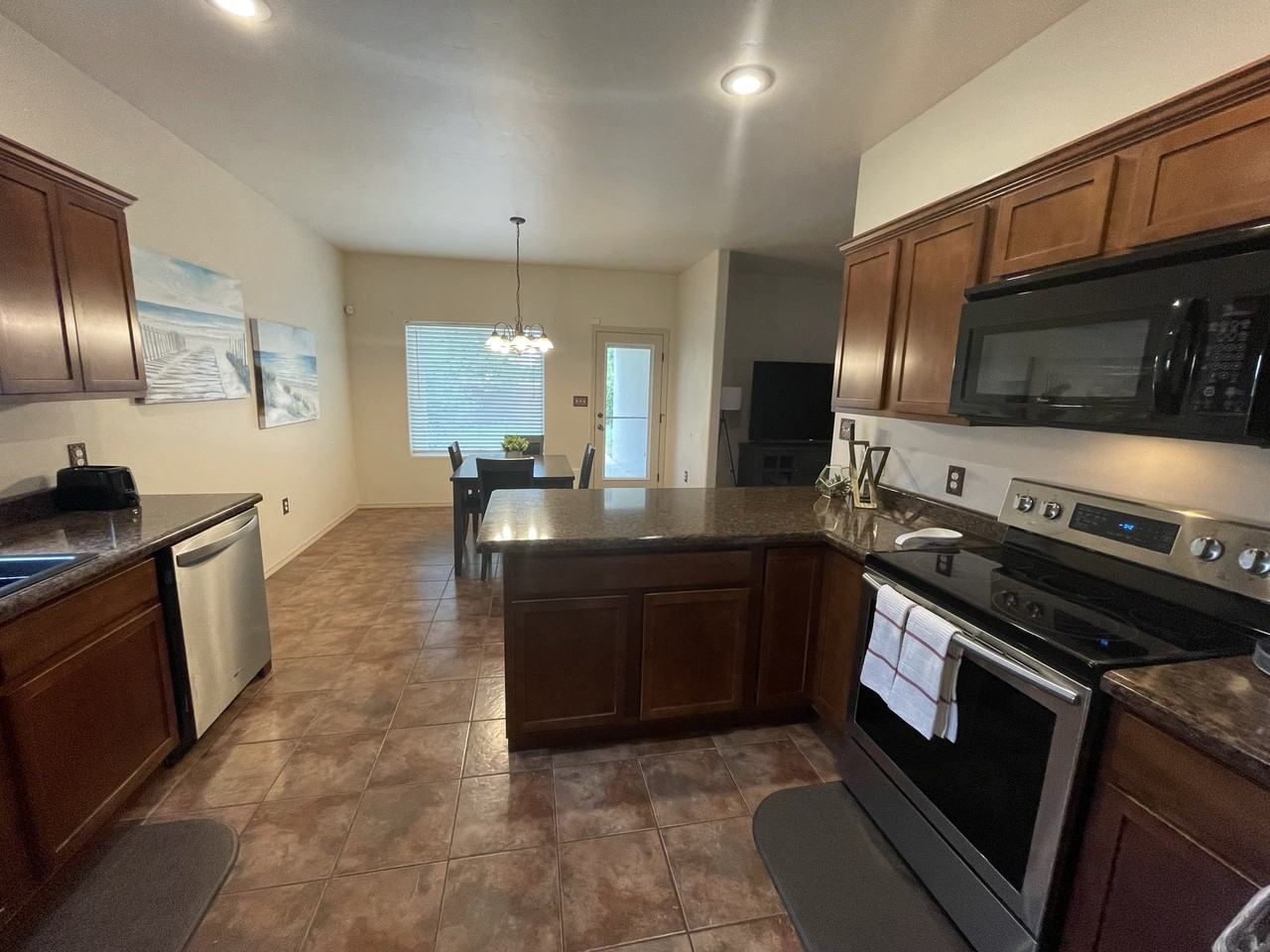 1816 Hays Dr #NA - Photo 5 of 17