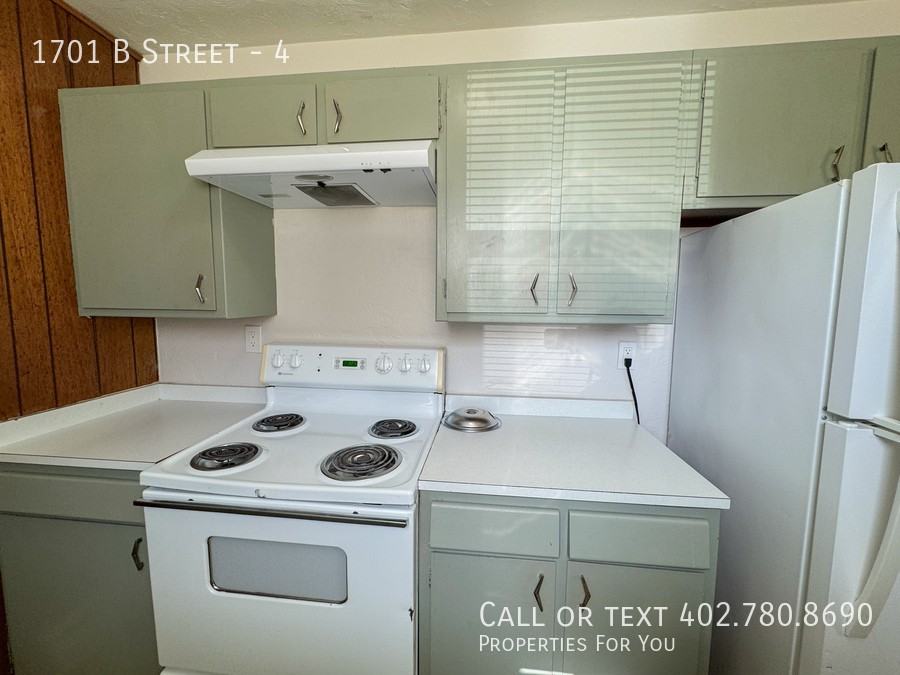 1701 B St #4 - Photo 6 of 14