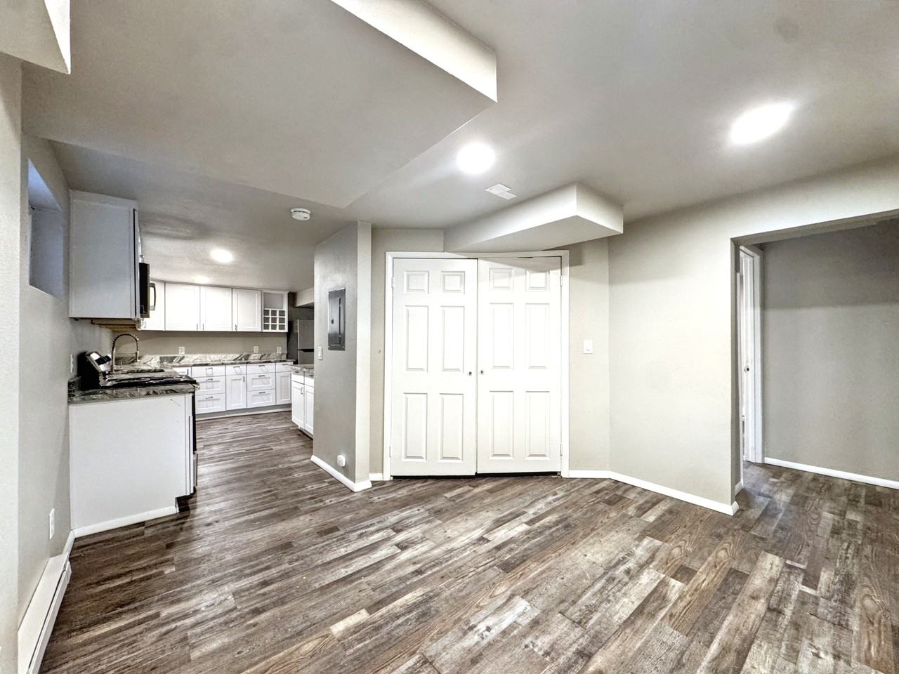 806 Paradise Ln #B - Photo 6 of 11