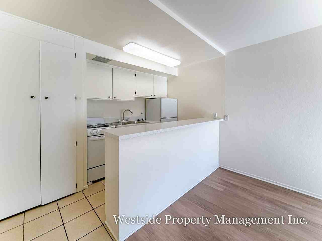 5751 Camellia Ave #103 - Photo 3 of 9