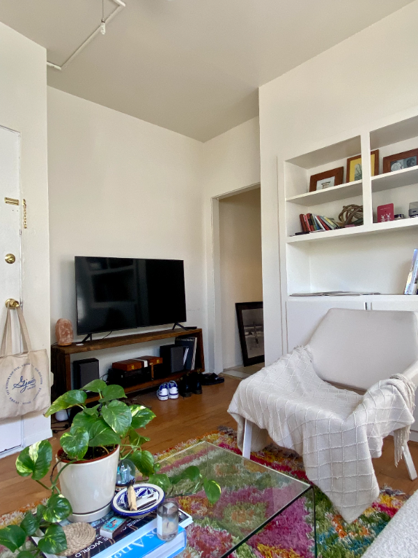 31 1/2 Clubhouse Ave - Photo 2 of 21