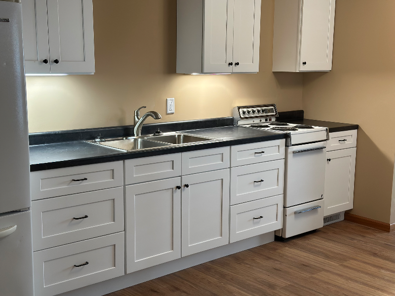 17426 Main St - Photo 2 of 7