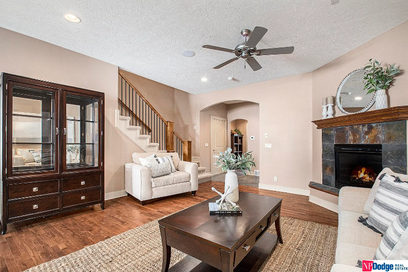 5138 Dodge St - Photo 7 of 20