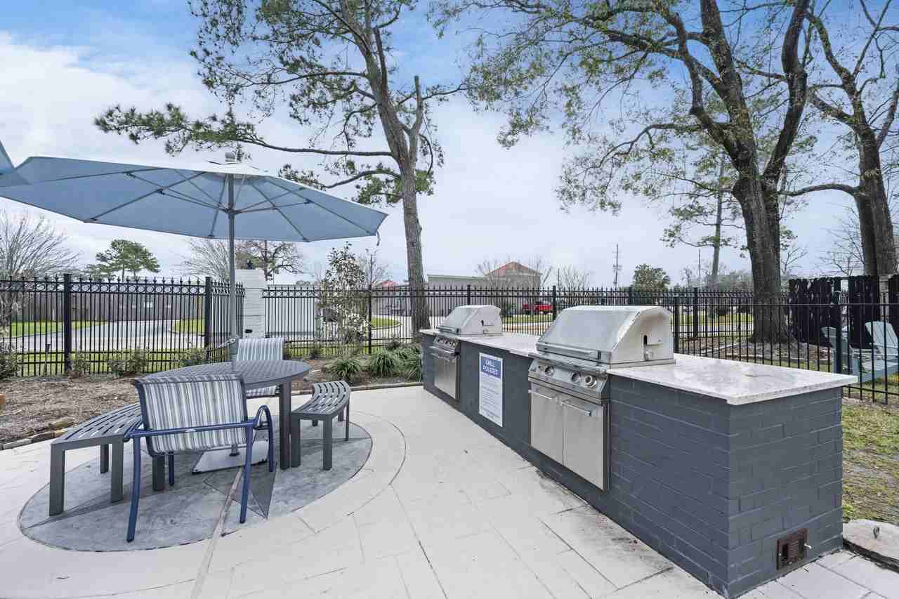 VERENA AT CYPRESSWOOD - Photo 2 of 41