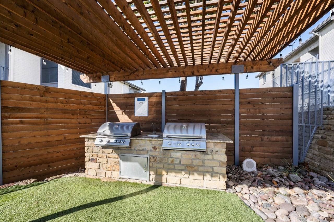 18Eleven Frankford - Photo 5 of 32