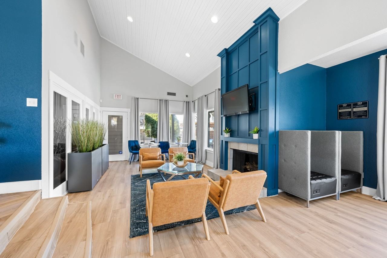 18Eleven Frankford - Photo 7 of 32