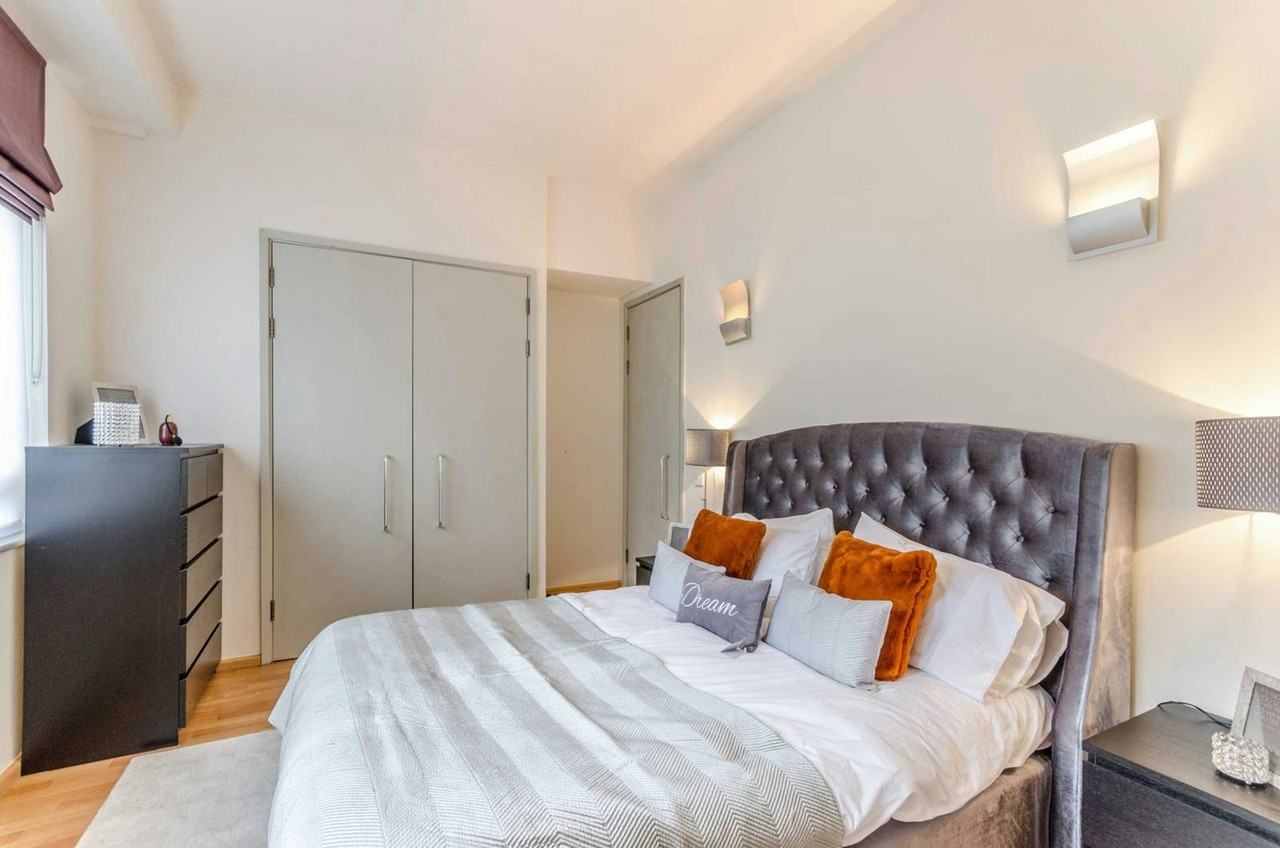 416 C Street, Unit C - Photo 2 of 8