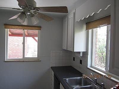 4702 West 36th Avenue - Photo 3 of 8