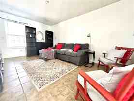 1370 N Oakland Ave #4 - Photo 1 of 1