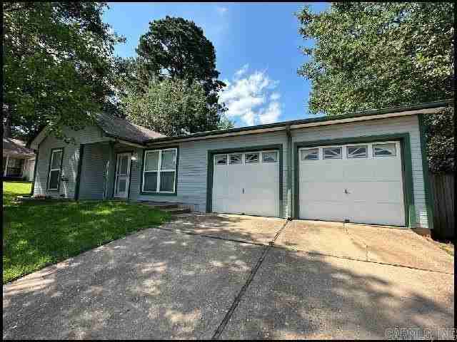 2704 Timbermist Cir - Photo 2 of 12