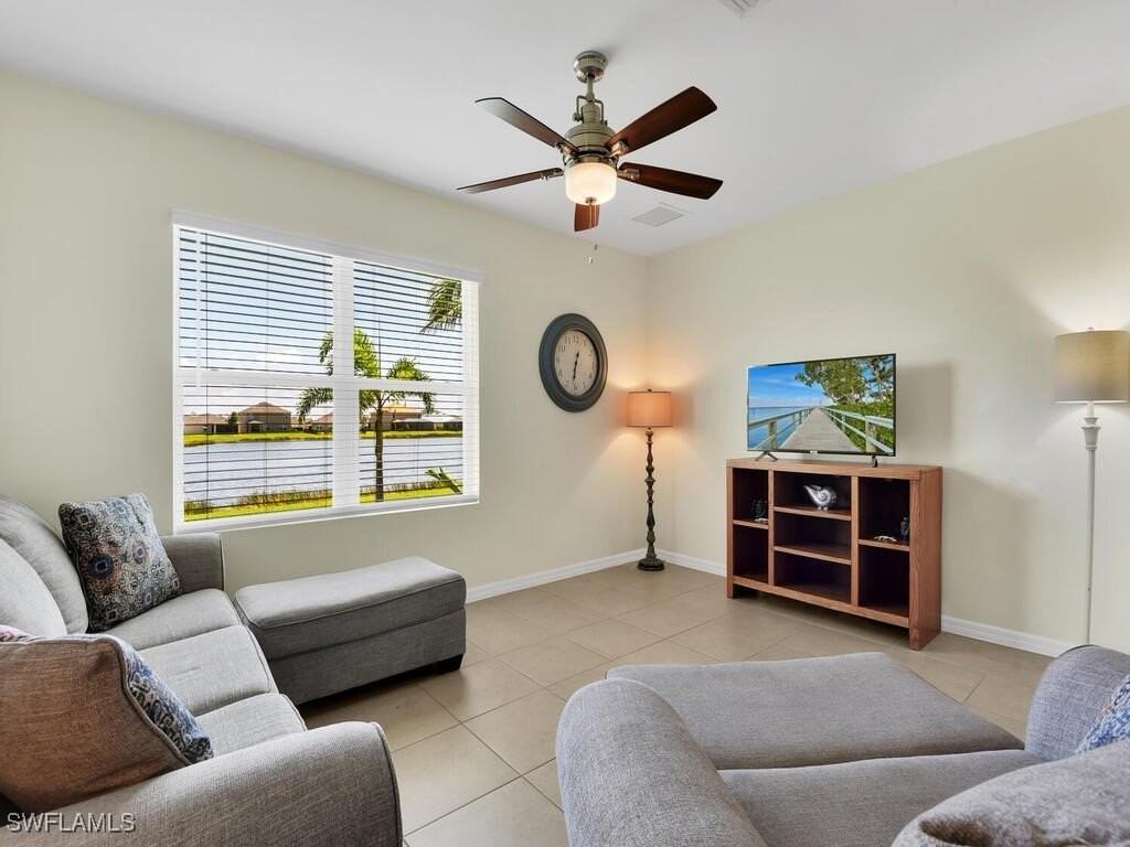 3446 Acapulco Cir - Photo 5 of 41