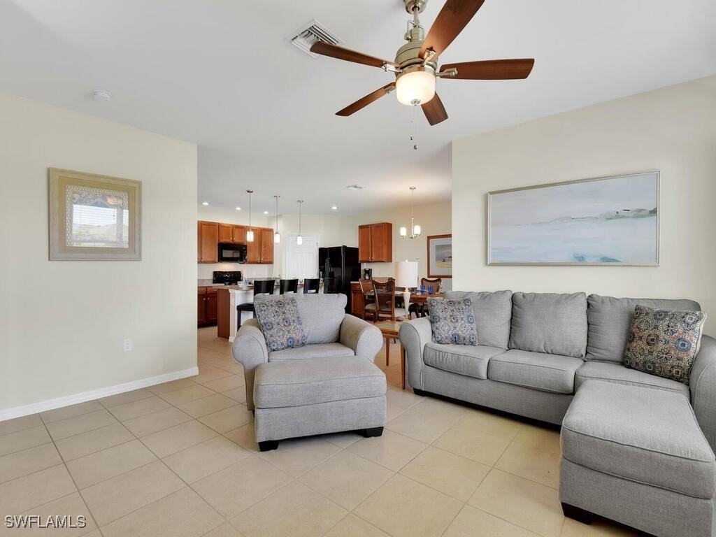 3446 Acapulco Cir - Photo 6 of 41