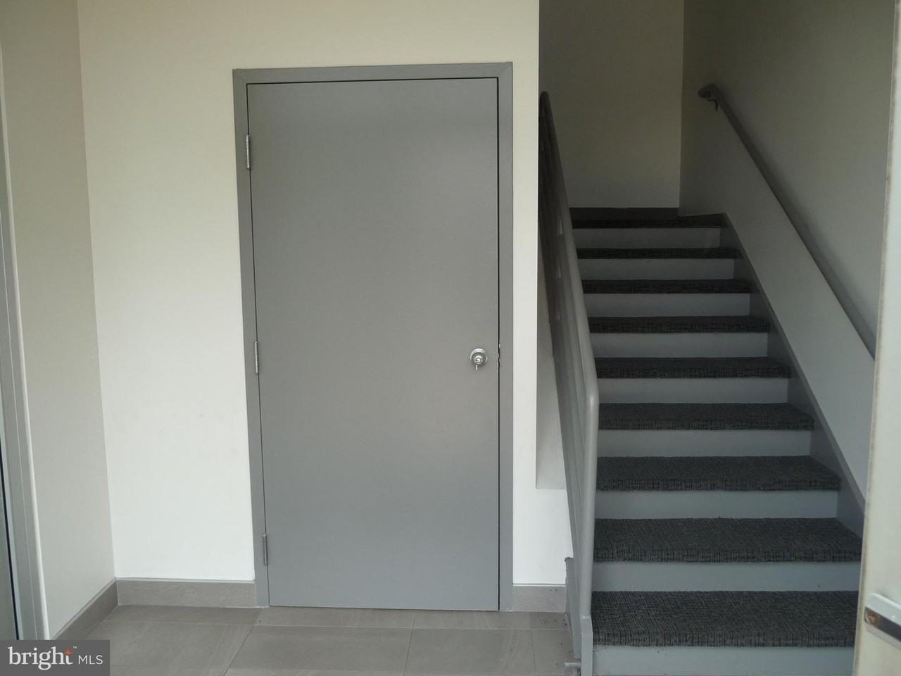 22611 Markey Ct - Photo 3 of 28