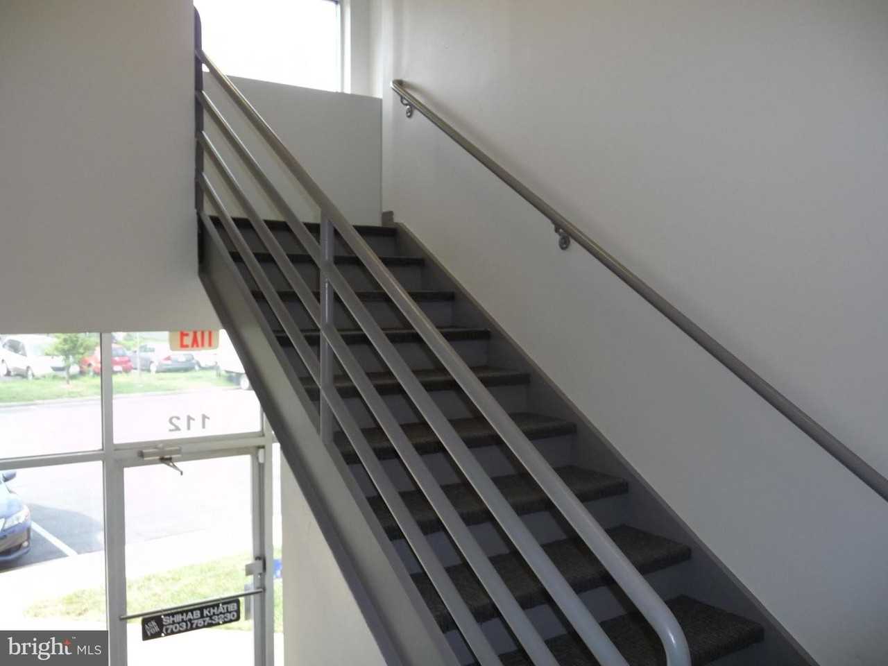 22611 Markey Ct - Photo 5 of 28